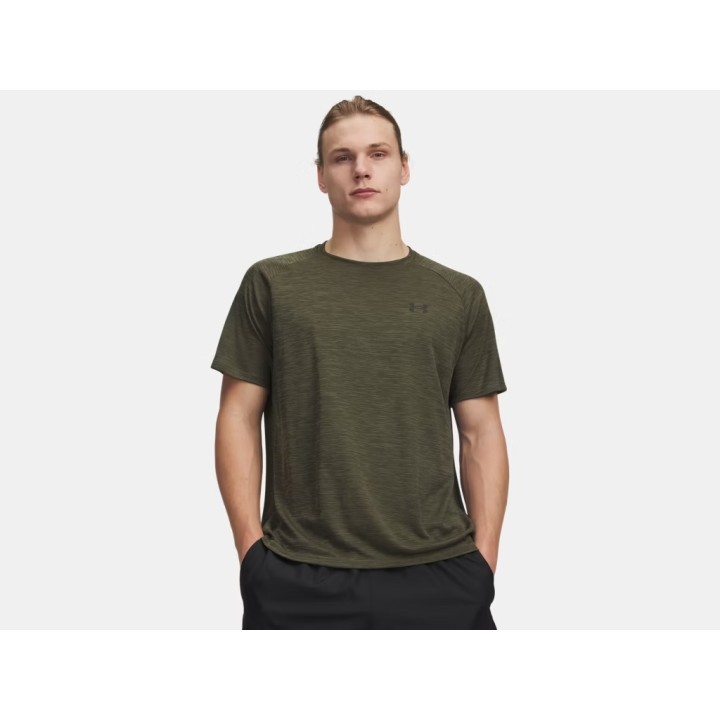 CAMISETA UNDER ARMOUR MOD. UA TECH