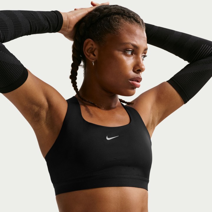TOP NIKE MOD. SWIFT