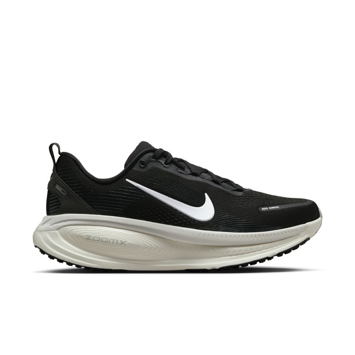 ZAPATILLAS NIKE MOD. VOMERO 18