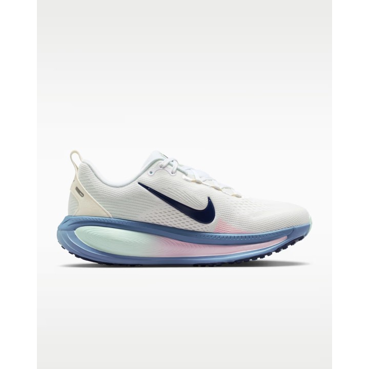 ZAPATILLAS NIKE MOD. VOMERO 18