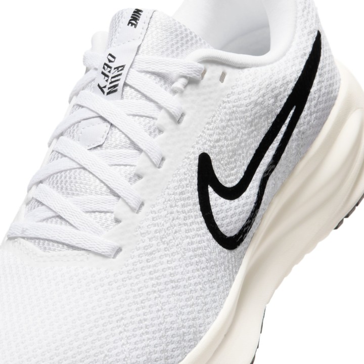 ZAPATILLAS NIKE MOD. RUN DEFY