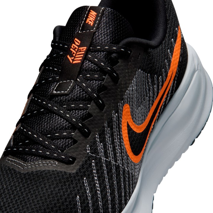 ZAPATILLAS NIKE MOD. RUN DEFY