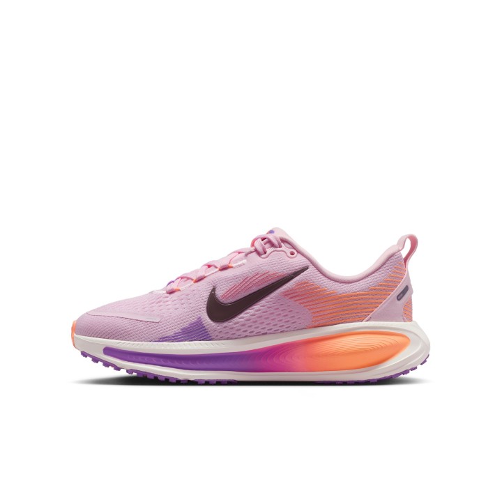ZAPATILLAS NIKE MOD. VOMERO 18