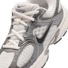 ZAPATILLAS NIKE MOD. V5 RNR