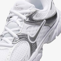 ZAPATILLAS NIKE MOD. V5 RNR