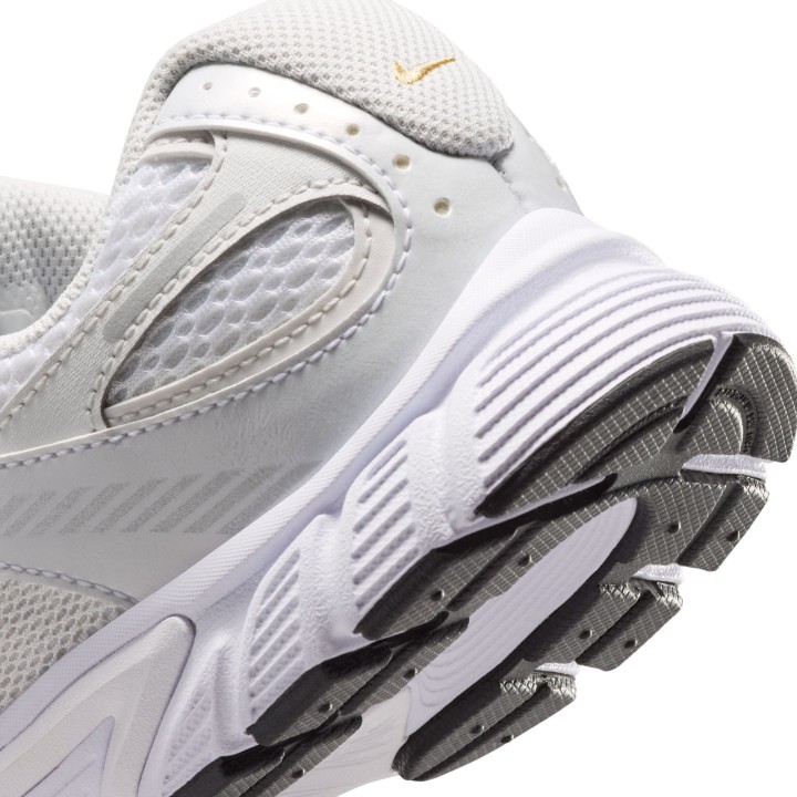 ZAPATILLAS NIKE MOD. V5 RNR