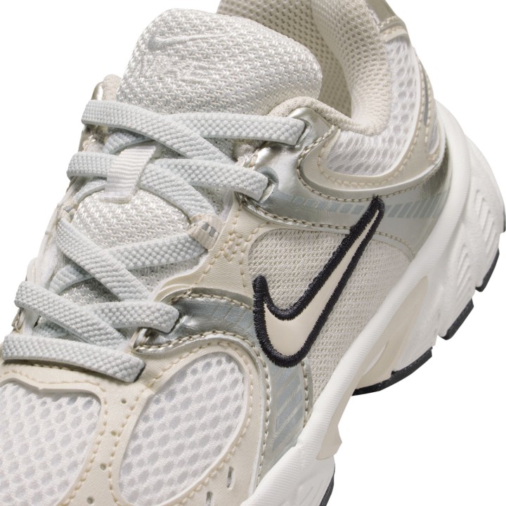 ZAPATILLAS NIKE MOD. V5 RNR