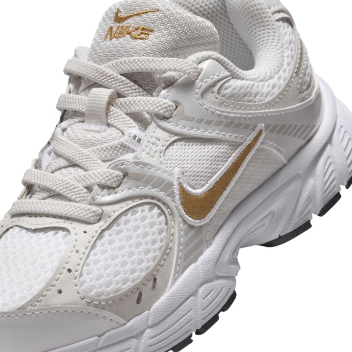 ZAPATILLAS NIKE MOD. V5 RNR