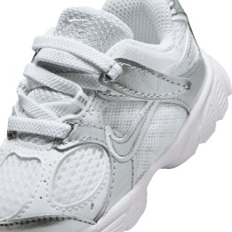 ZAPATILLAS NIKE MOD. V5 RNR