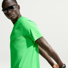 CAMISETA NIKE MOD. STRIDE