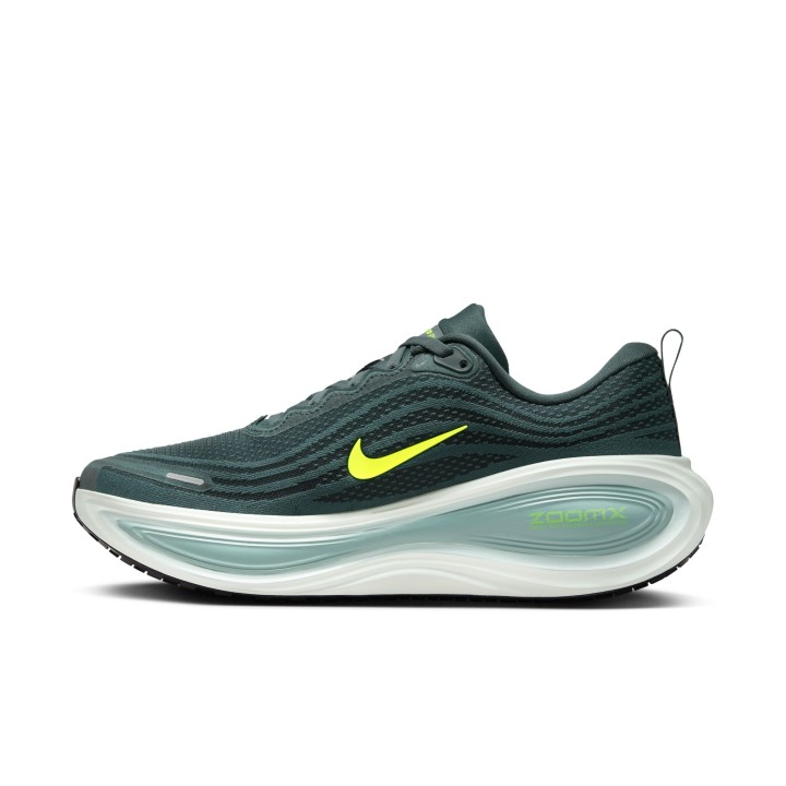 ZAPATILLAS NIKE MOD. VOMERO 18 PLUS