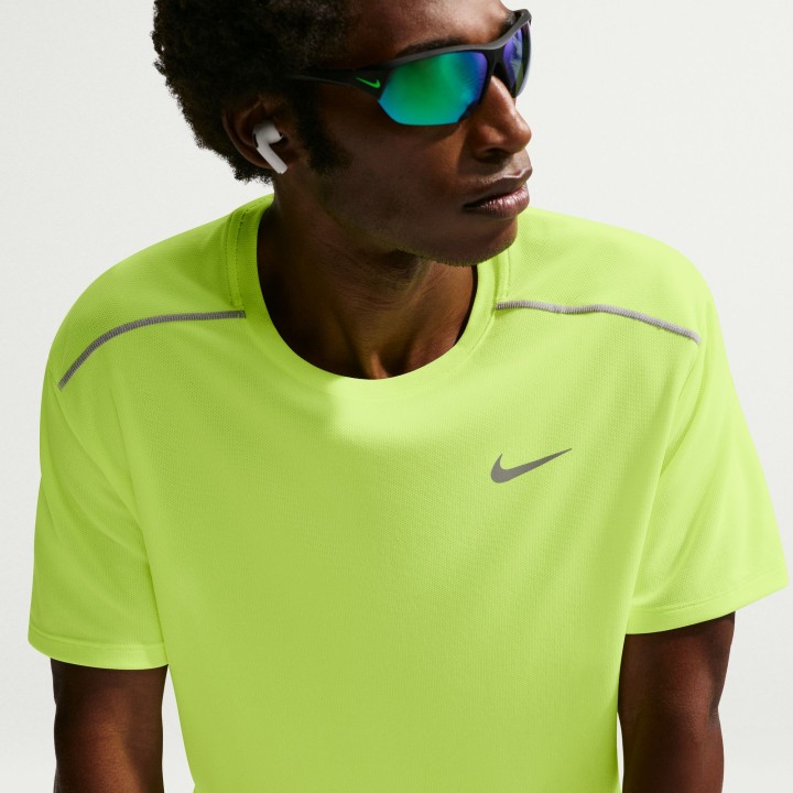 CAMISETA NIKE MOD. DF UV MILER