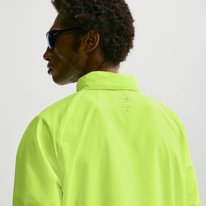 CORTAVIENTOS NIKE MOD. MILER UV