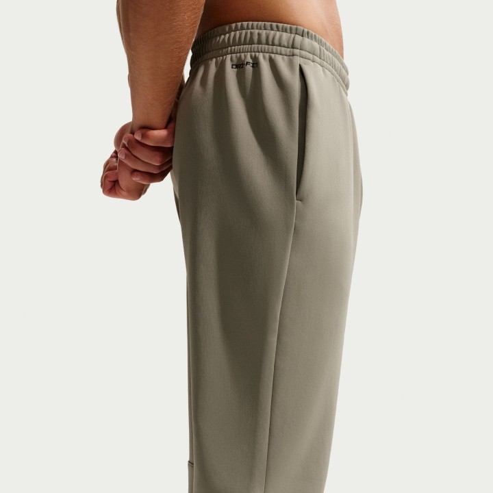 PANTALON LARGO NIKE MOD. HYVERSE JOGGER