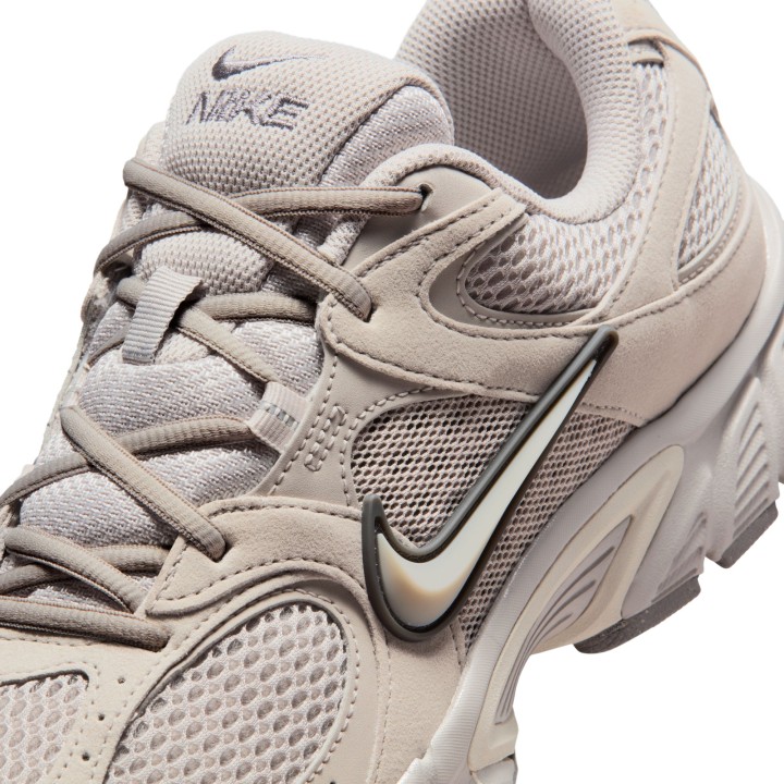 ZAPATILLAS NIKE MOD. V5 RNR