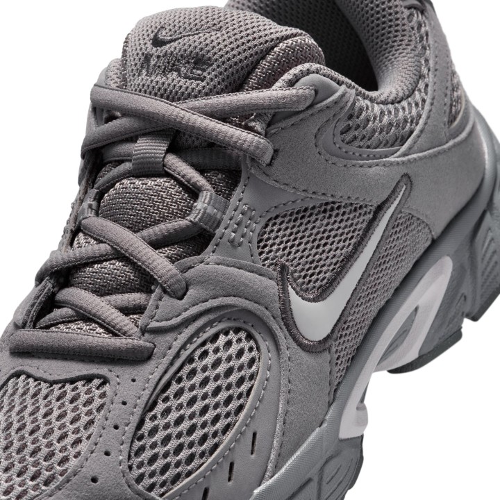 ZAPATILLAS NIKE MOD. V5 RNR