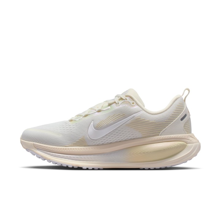 ZAPATILLAS NIKE MOD. VOMERO 18
