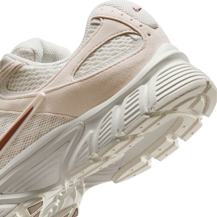 ZAPATILLAS NIKE MOD. V5 RNR