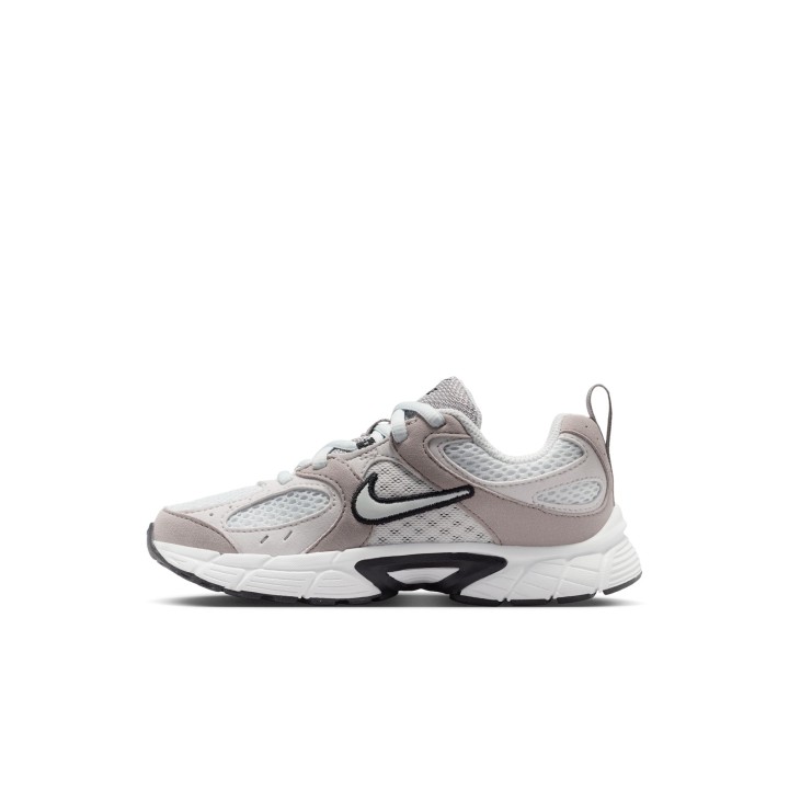 ZAPATILLAS NIKE MOD. V5 RNR SUEDE