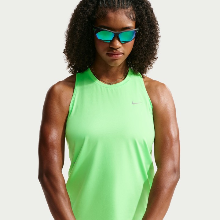 CAMISETA ASILLAS NIKE MOD. SWIFT