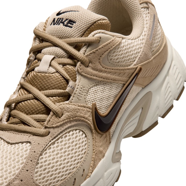 ZAPATILLAS NIKE MOD. V5 RNR SUEDE 2