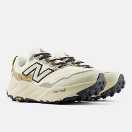 ZAPATILLAS NEW BALANCE MOD. HIERRO 9