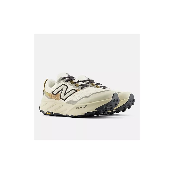 ZAPATILLAS NEW BALANCE MOD. HIERRO 9
