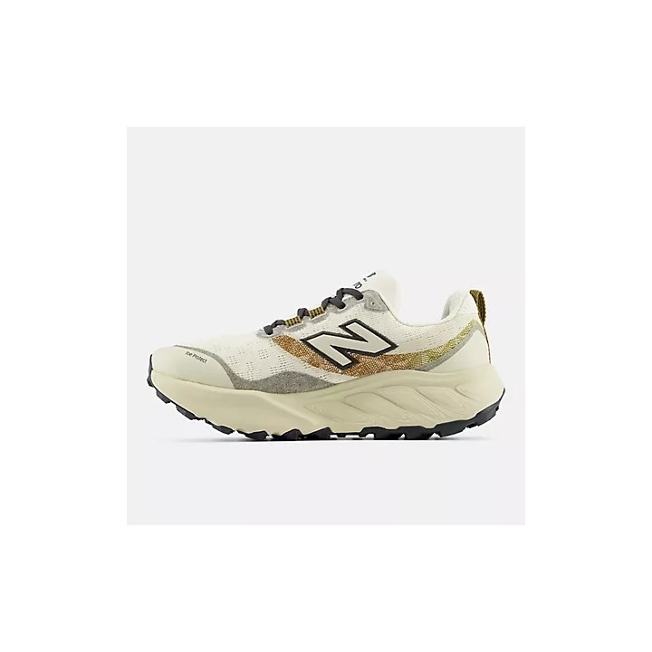 ZAPATILLAS NEW BALANCE MOD. HIERRO 9