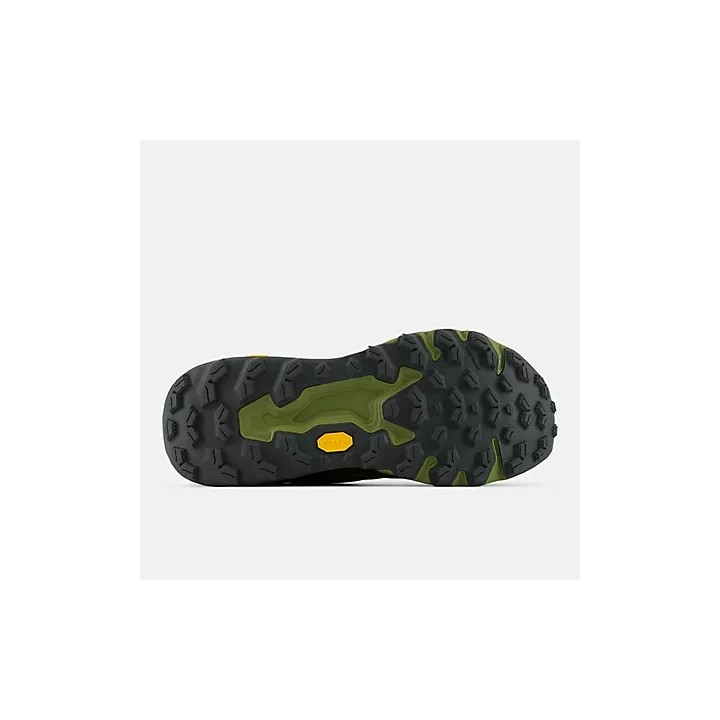 ZAPATILLAS NEW BALANCE MOD. HIERRO TREK